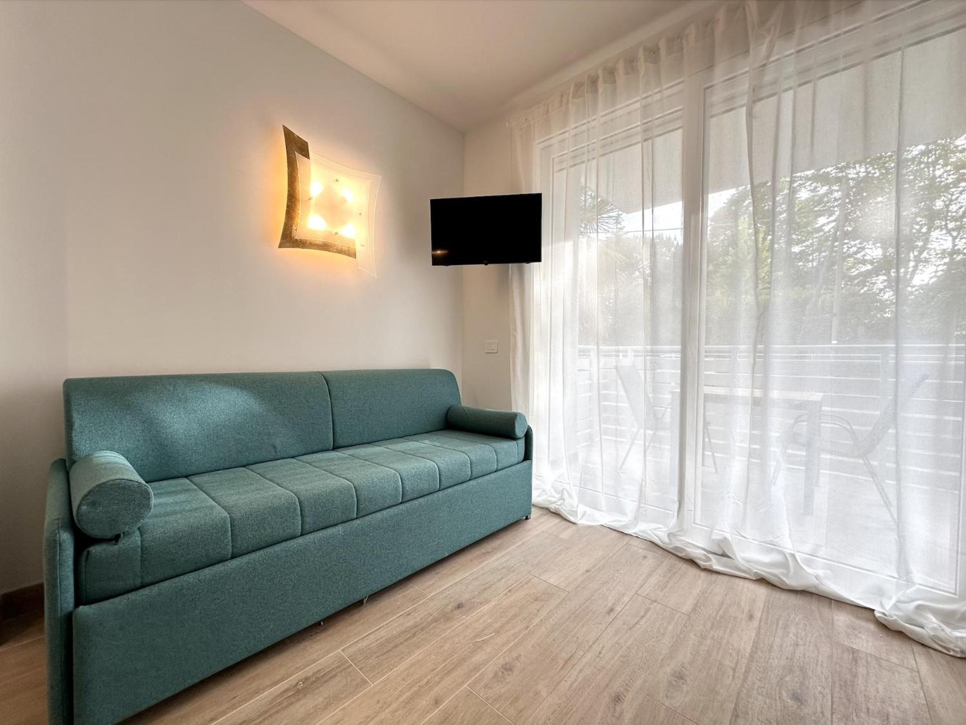 Residence Eva - Carraro Immobiliare Jesolo - Family Apartments Cavallino-Treporti Exteriör bild